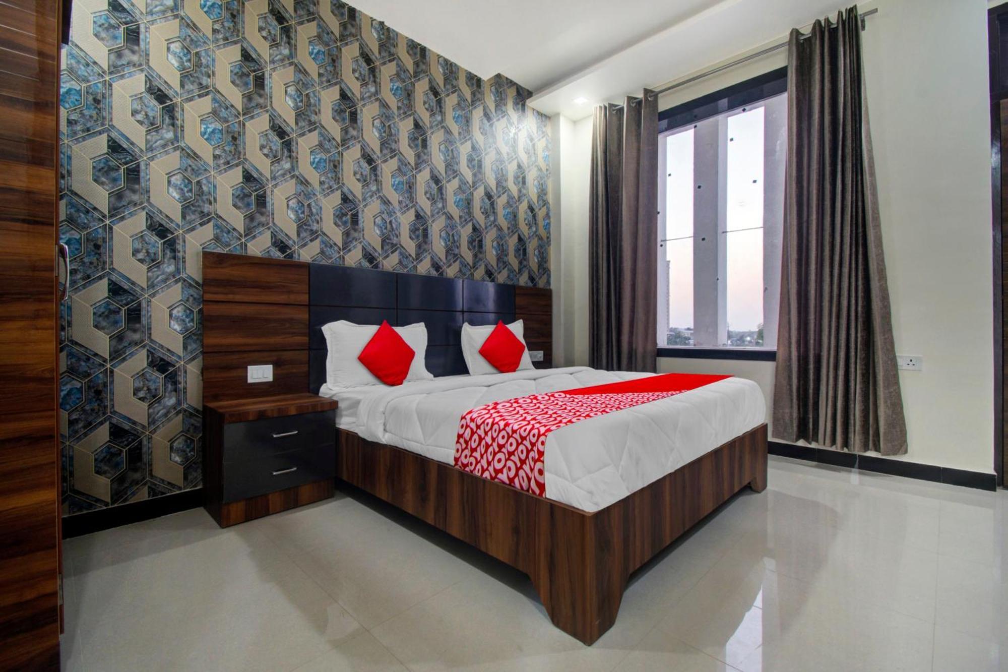 Hotel O Om Palace Jaipur Ngoại thất bức ảnh